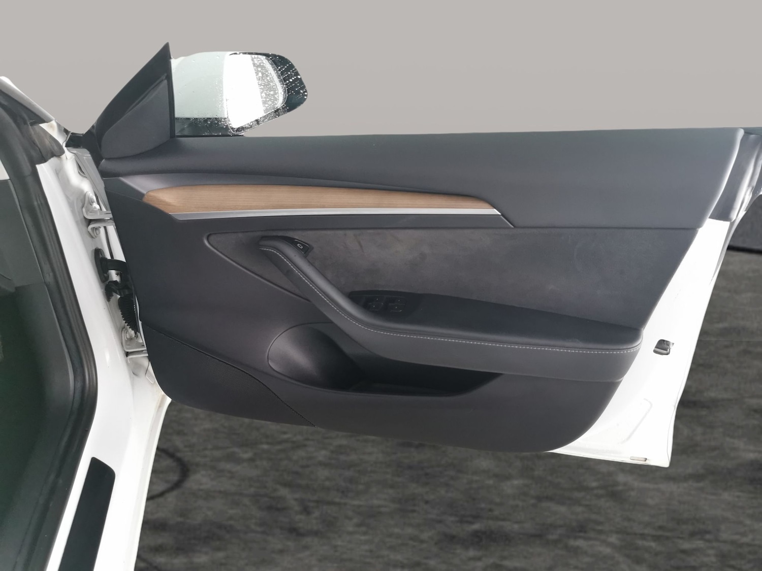 Used Tesla Model 3 2021 for sale - 76879196: Photo 32