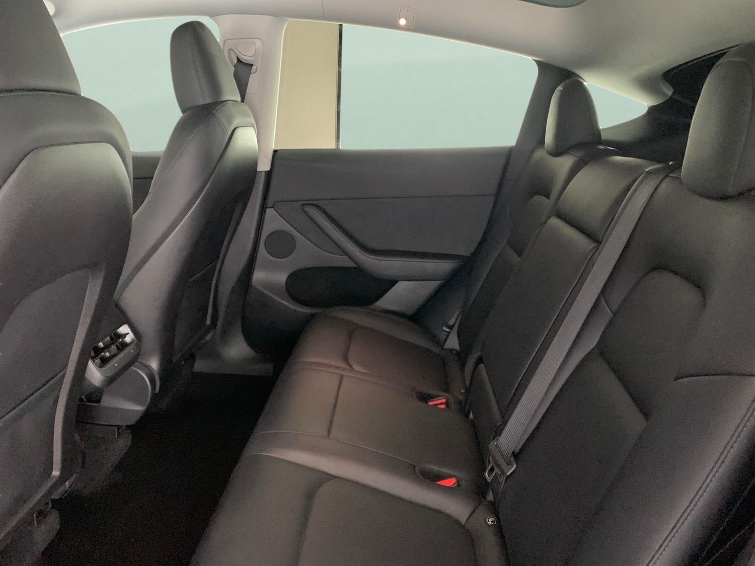 Used Tesla Model Y 2022 for sale - 77235768: Photo 31