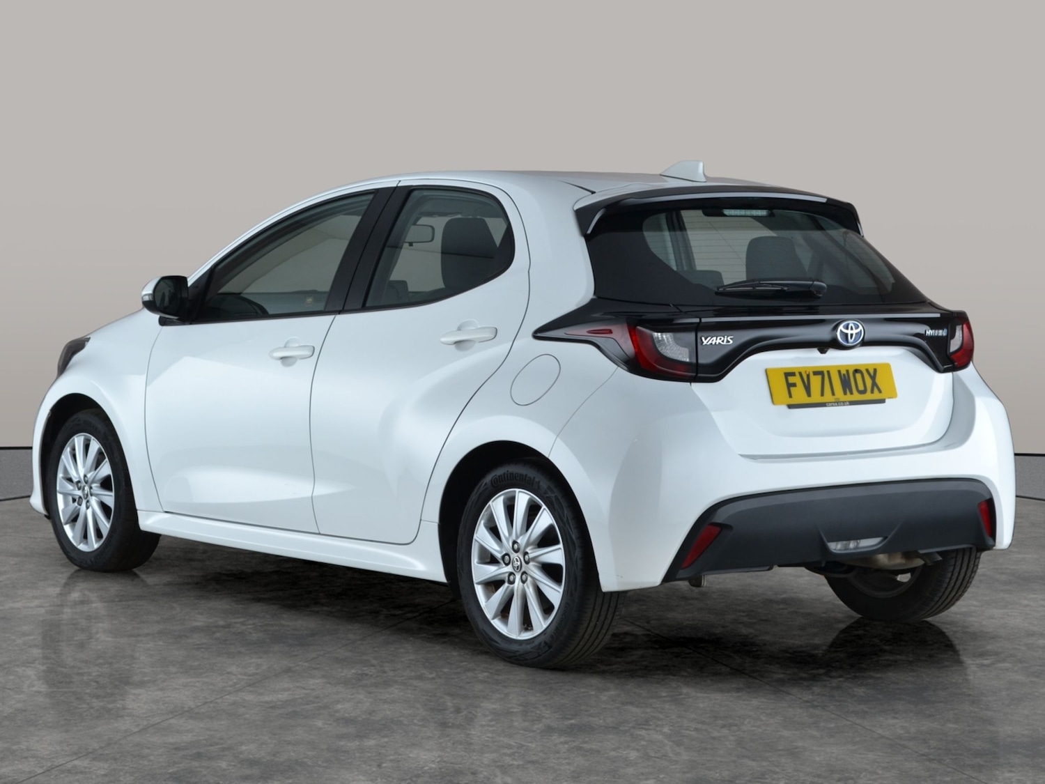 Used Toyota Yaris 2022 for sale - 77763235: Photo 12