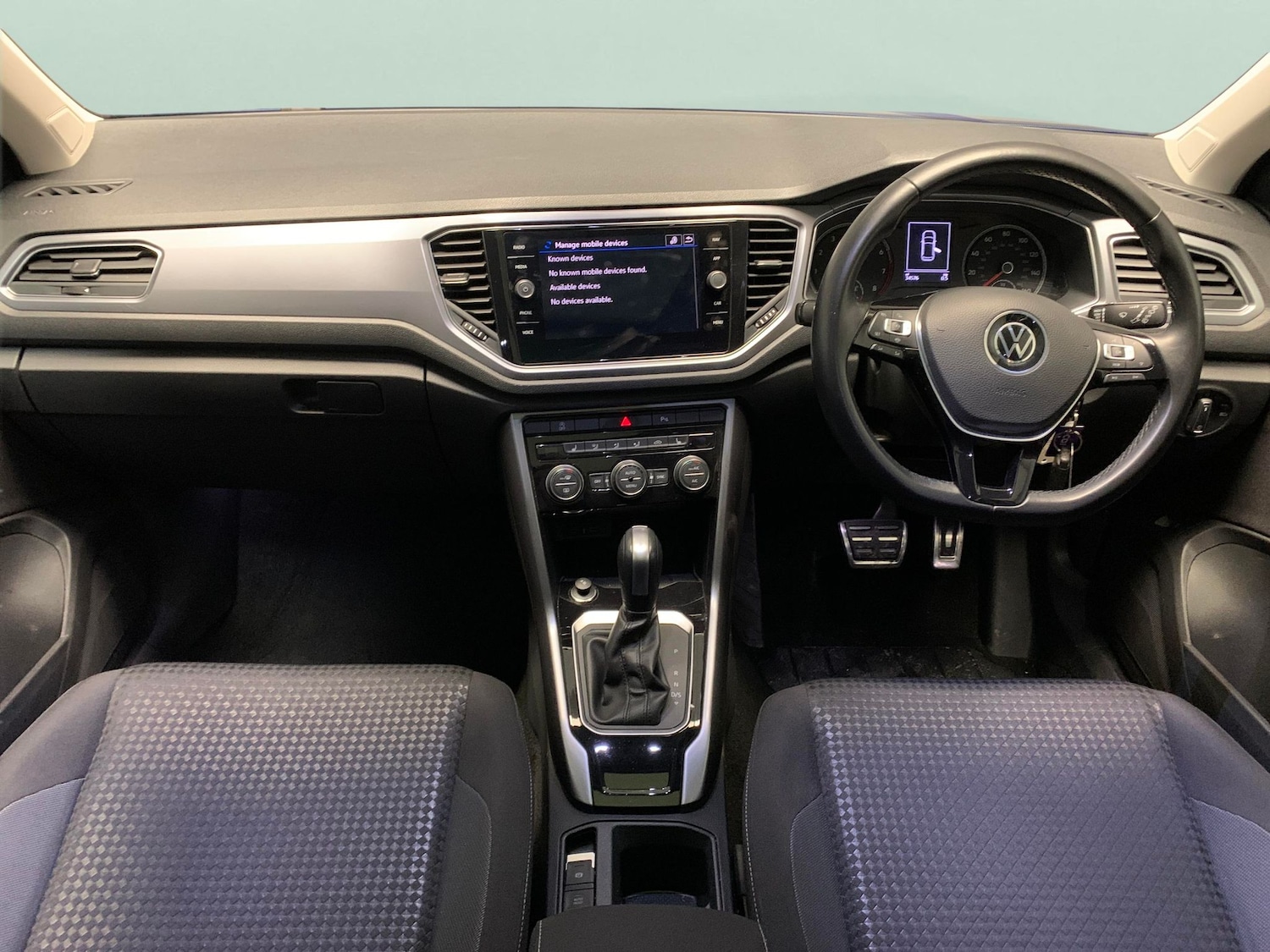 Used Volkswagen T-Roc 2022 for sale - 77619617: Photo 6