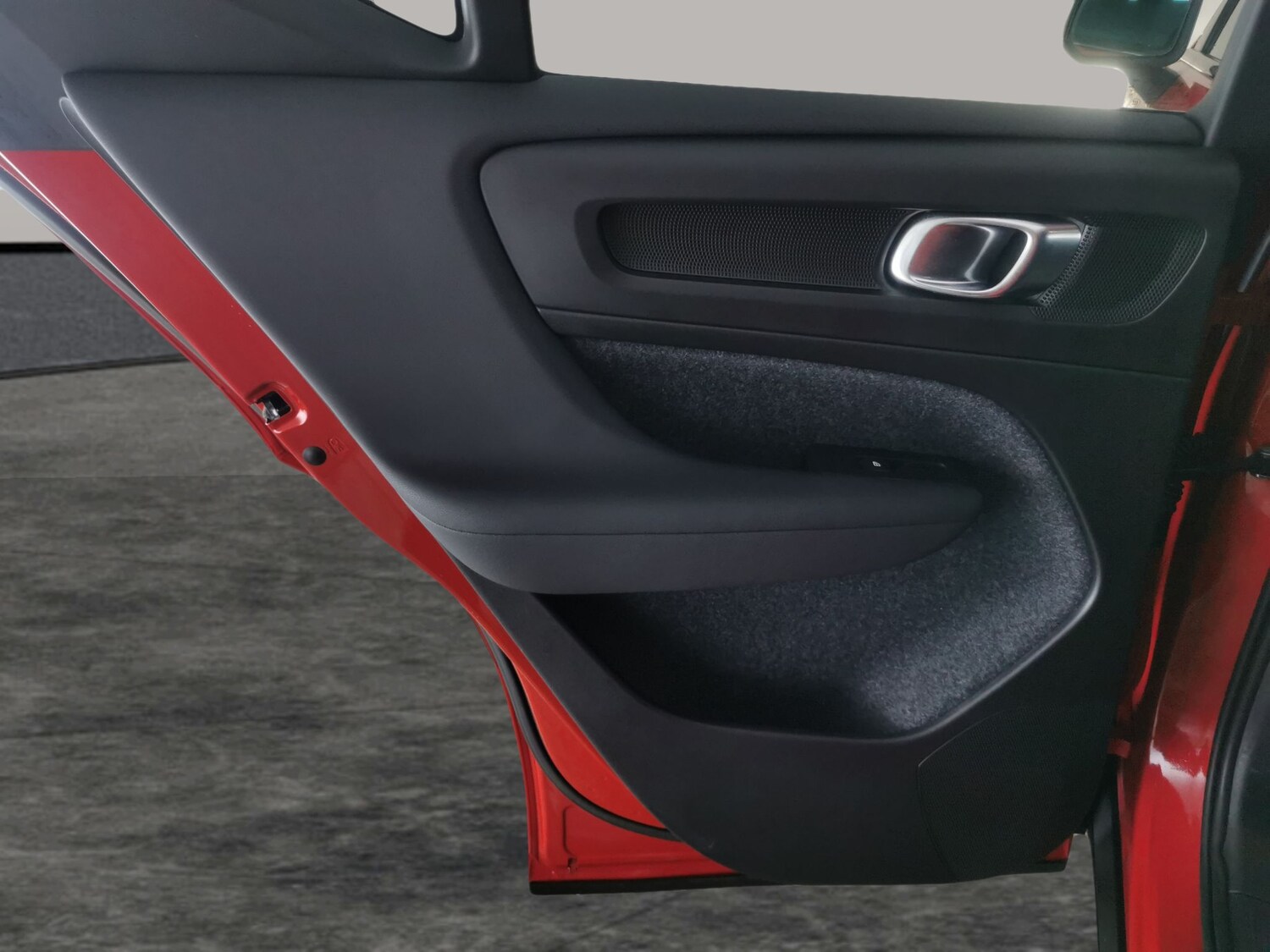 Used Volvo XC40 2023 for sale - 77815037: Photo 27