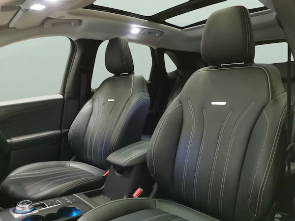 Used Ford Kuga 2023 for sale - 76274975: Photo 10