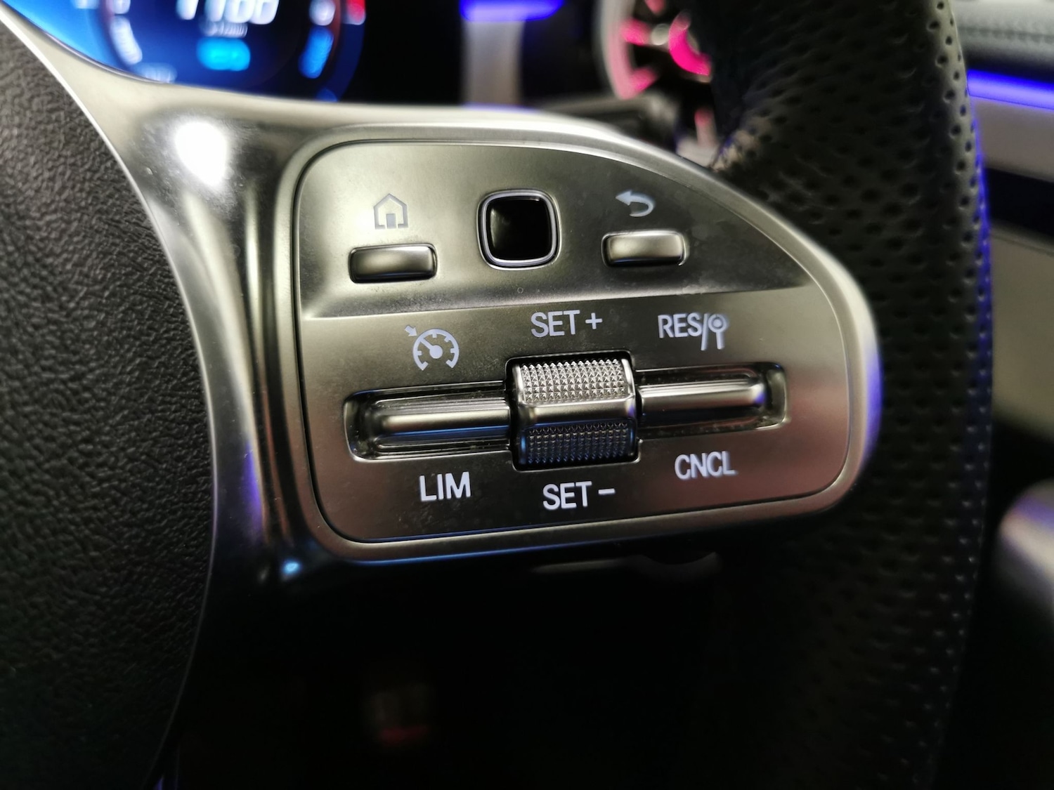 Used Mercedes-Benz CLA 2022 for sale - 76636208: Photo 24