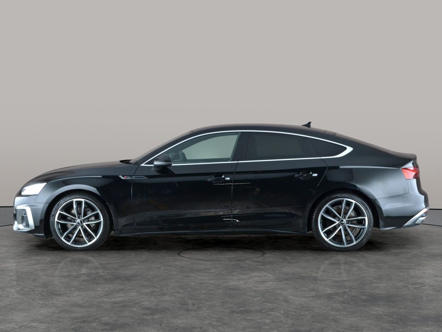 Used Audi A5 2021 for sale - 77180355: Photo 14