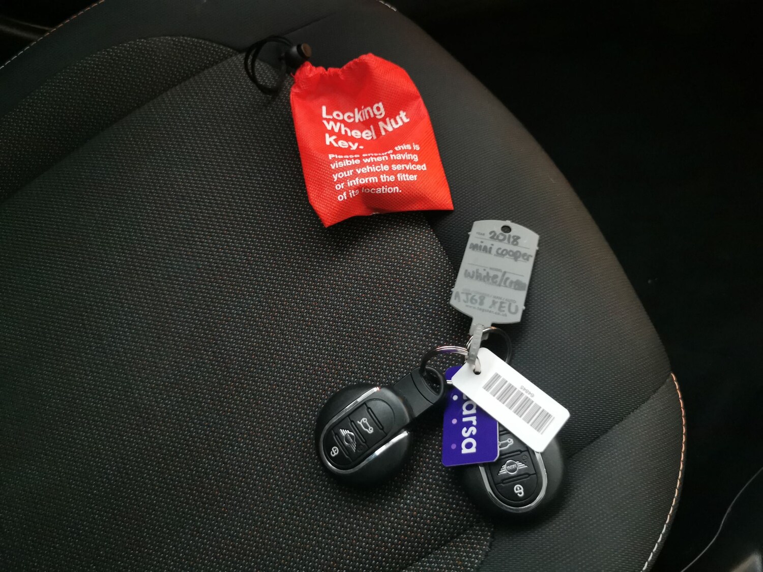 Used MINI Hatch 2019 for sale - 77829742: Photo 25