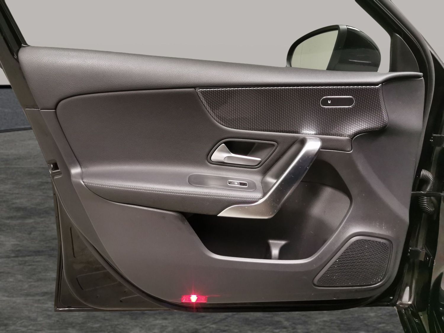 Used Mercedes-Benz A-Class for sale - 77475399: Photo 27