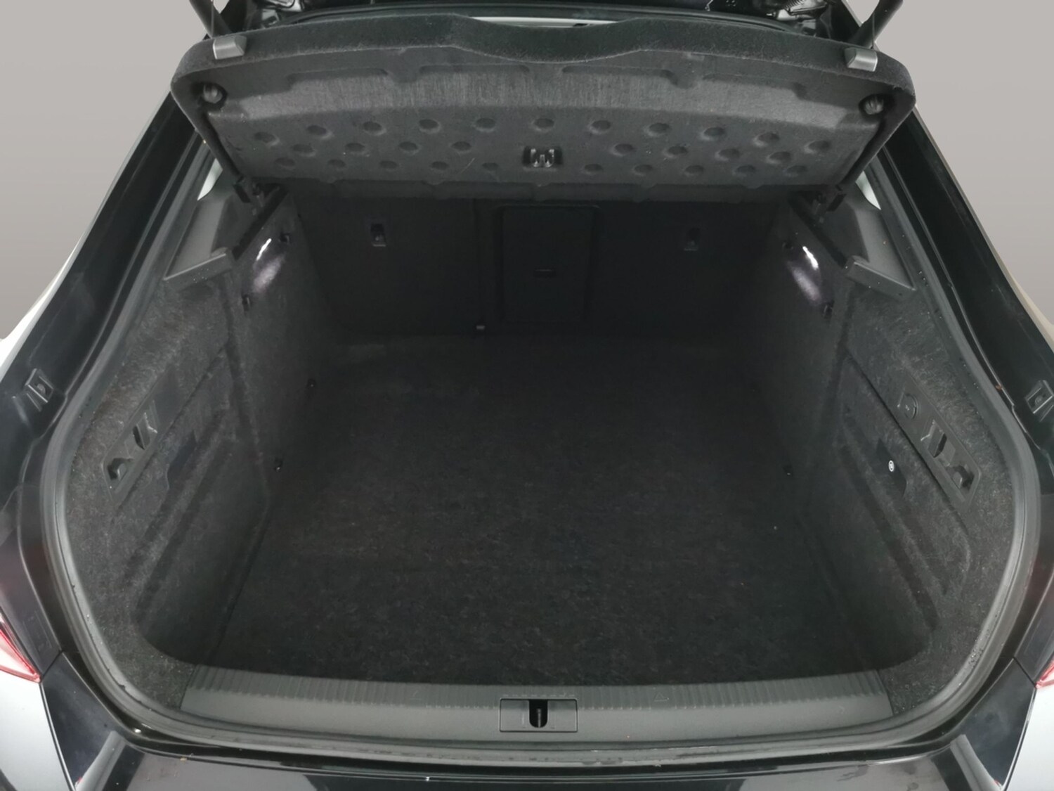 Used Skoda Superb 2020 for sale - 76940272: Photo 32