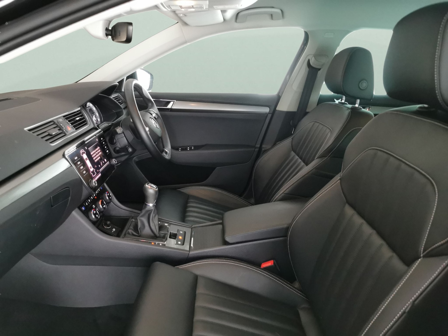 Used Skoda Superb 2020 for sale - 76940272: Photo 4