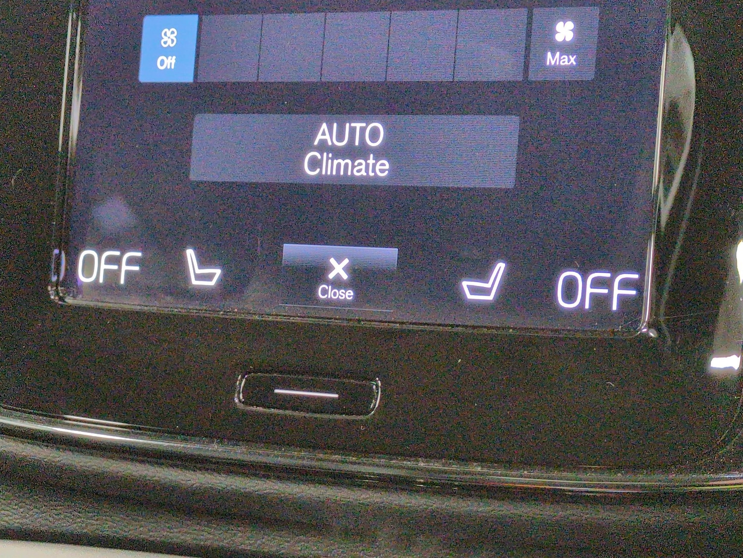 Used Volvo XC40 2021 for sale - 76788601: Photo 20