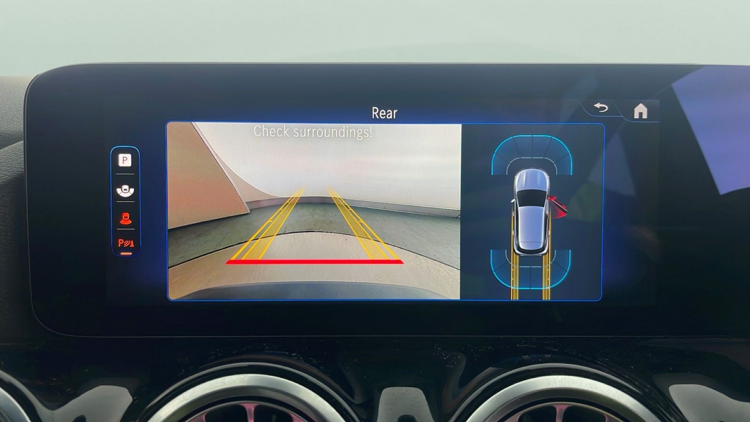 Used Mercedes-Benz EQA 2024 for sale - 76545088: Photo 9