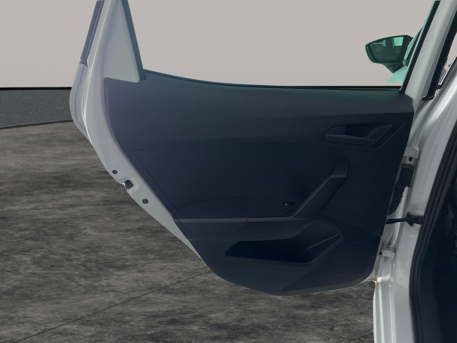 Vehicle 33