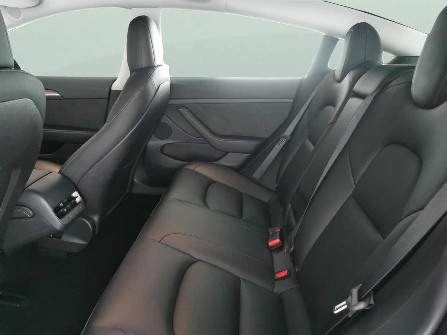 Used Tesla Model 3 2023 for sale - 77607312: Photo 26