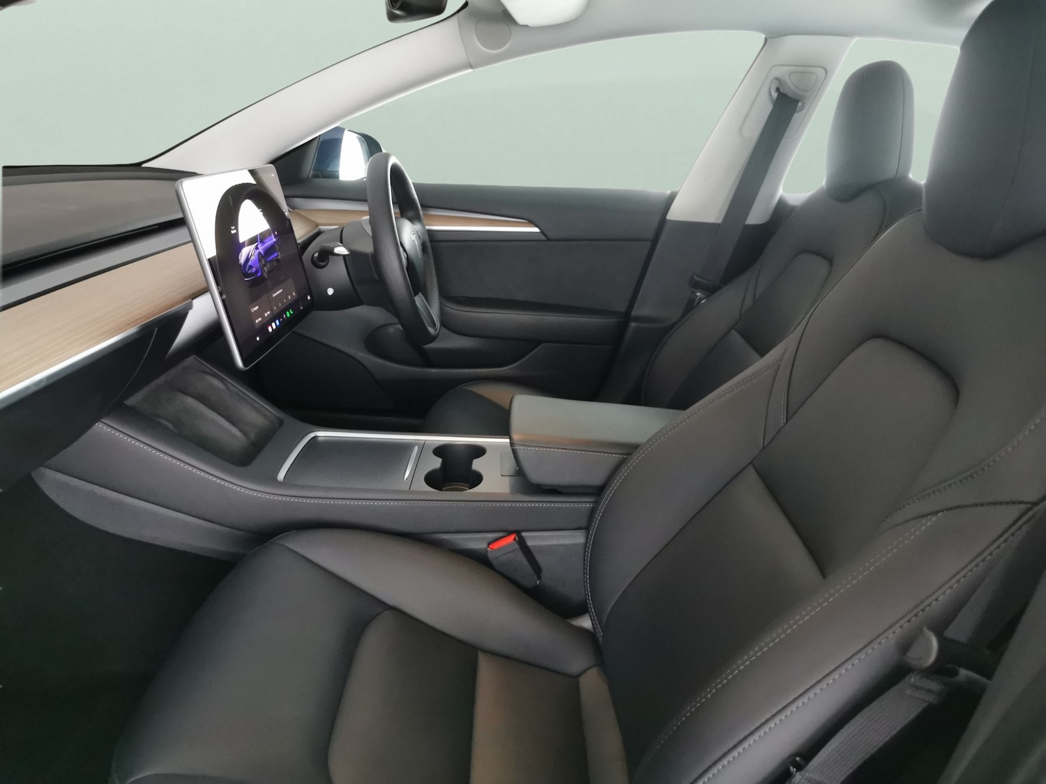 Used Tesla Model 3 2023 for sale - 77607312: Photo 4