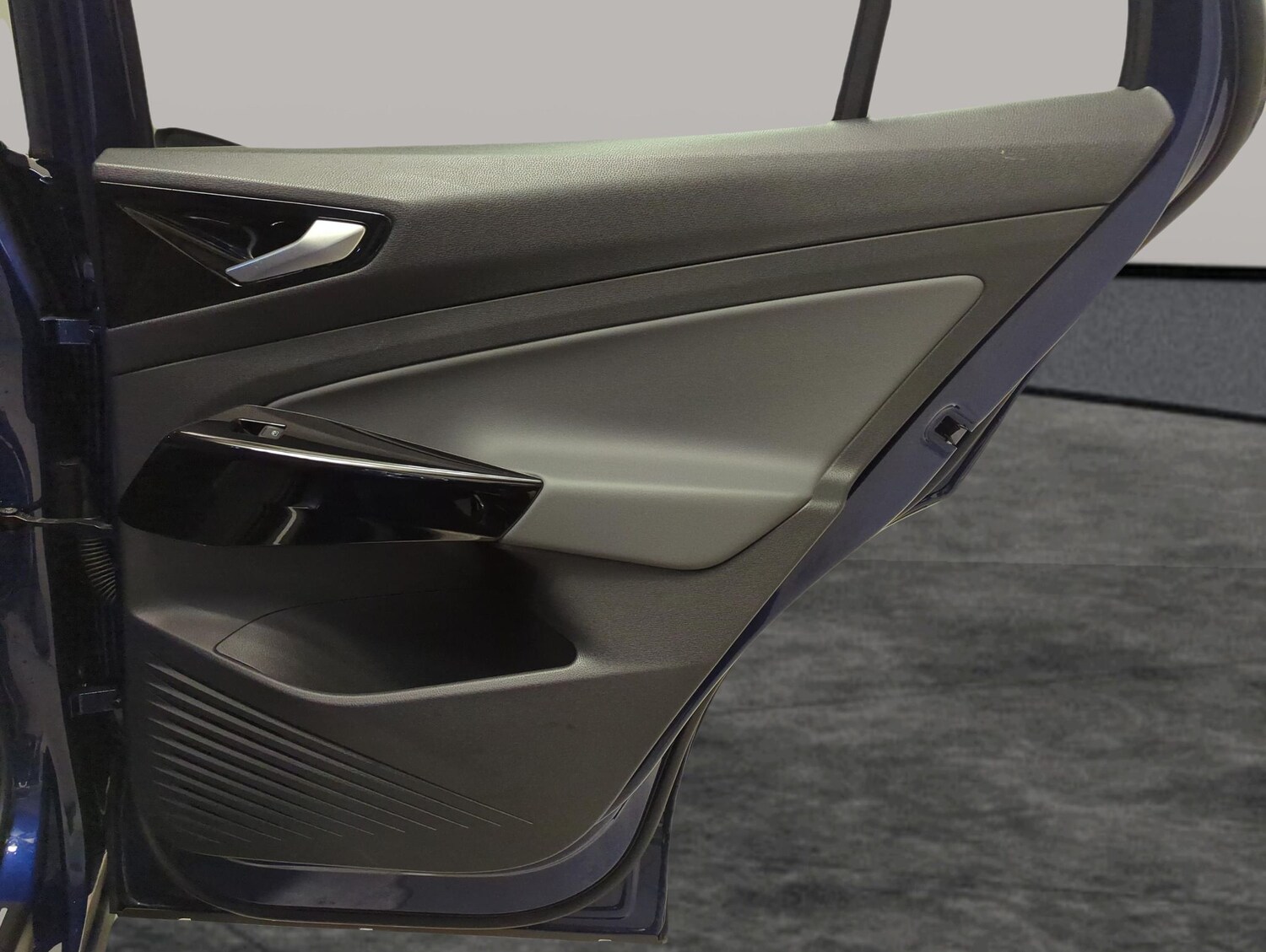 Used Volkswagen ID.4 2023 for sale - 78218570: Photo 34