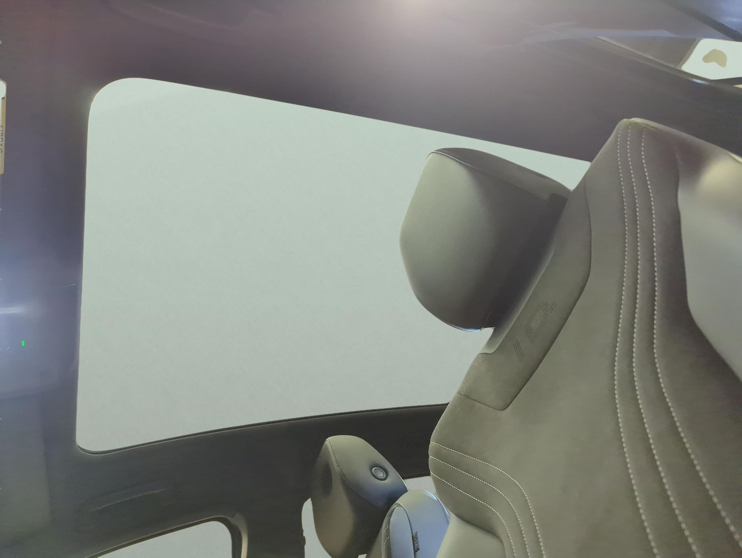 Used Volkswagen ID.4 2023 for sale - 78218570: Photo 5