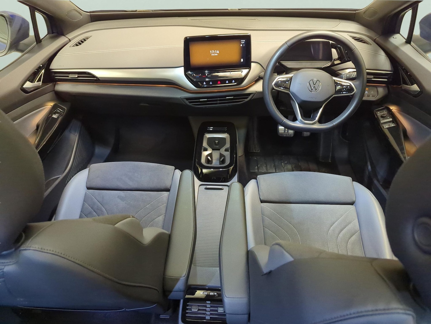 Used Volkswagen ID.4 2023 for sale - 78218570: Photo 9