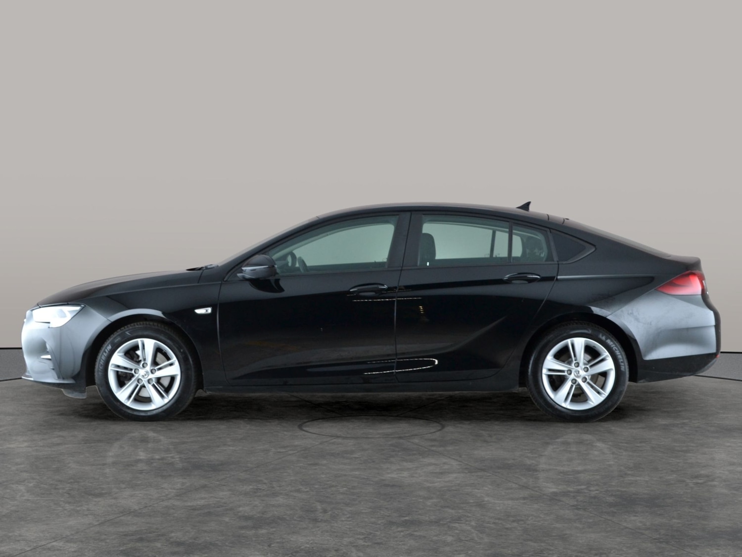 Used Vauxhall Insignia 2021 for sale - 76892686: Photo 13
