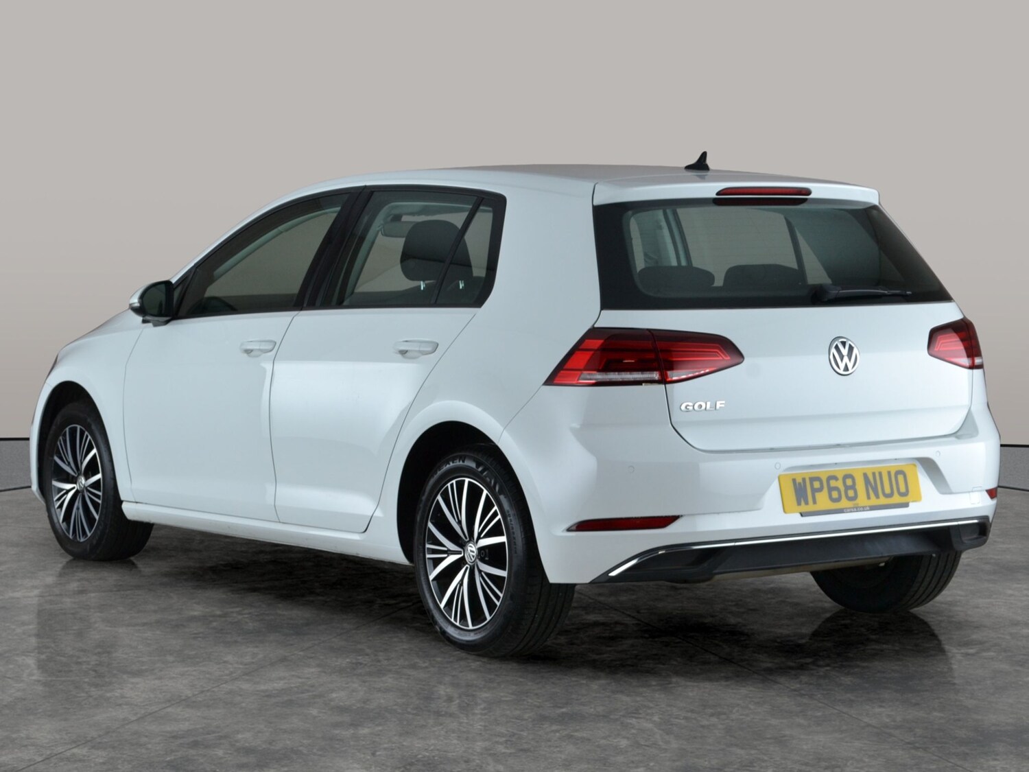 Used Volkswagen Golf 2018 for sale - 77347359: Photo 12
