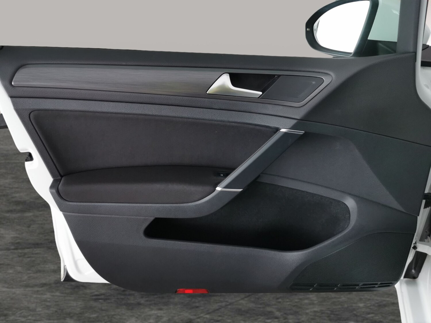 Used Volkswagen Golf 2018 for sale - 77347359: Photo 25