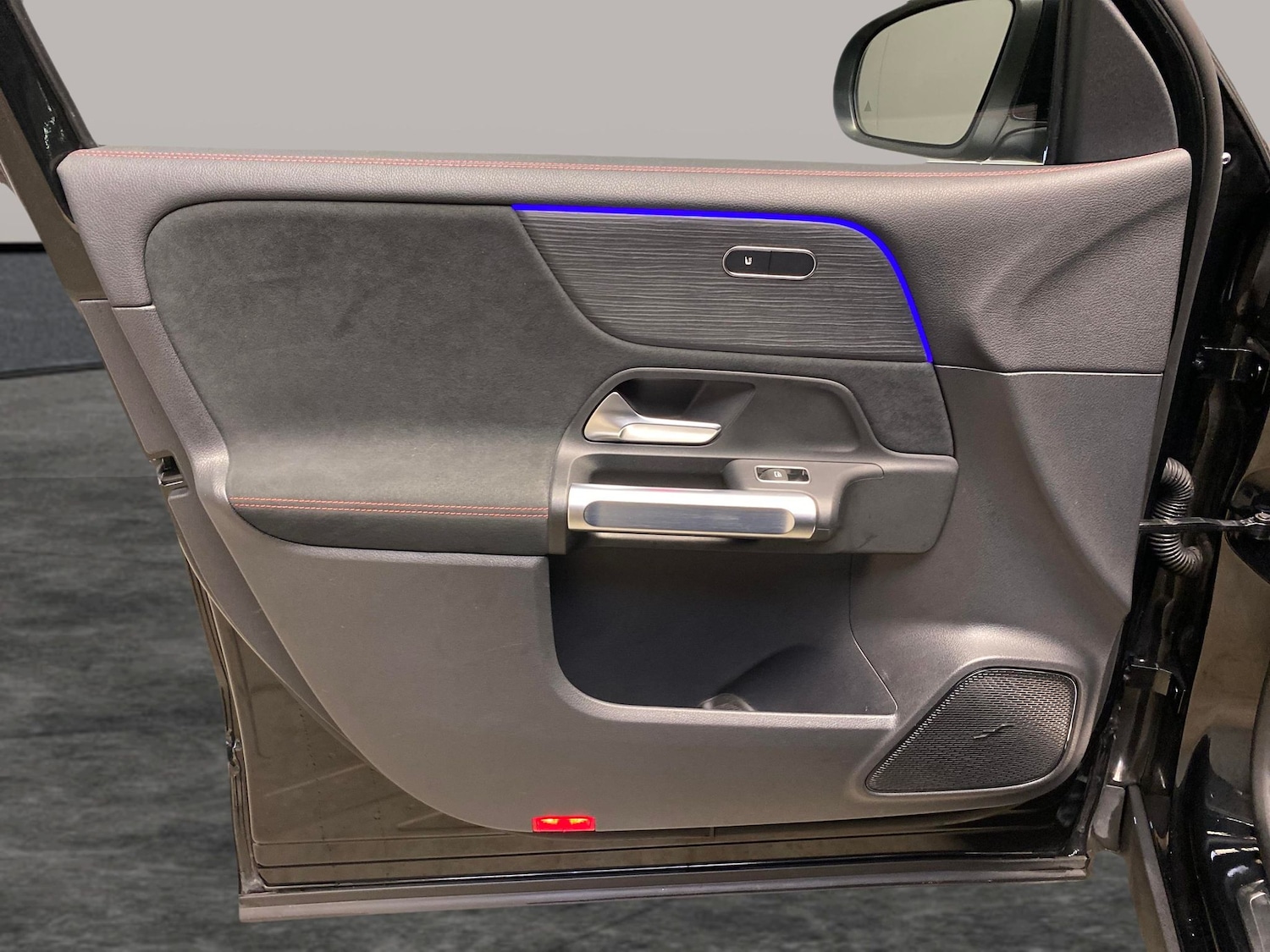 Used Mercedes-Benz EQB 2023 for sale - 78212320: Photo 28