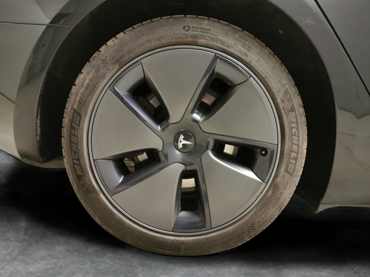 Used Tesla Model 3 2021 for sale - 77241204: Photo 26