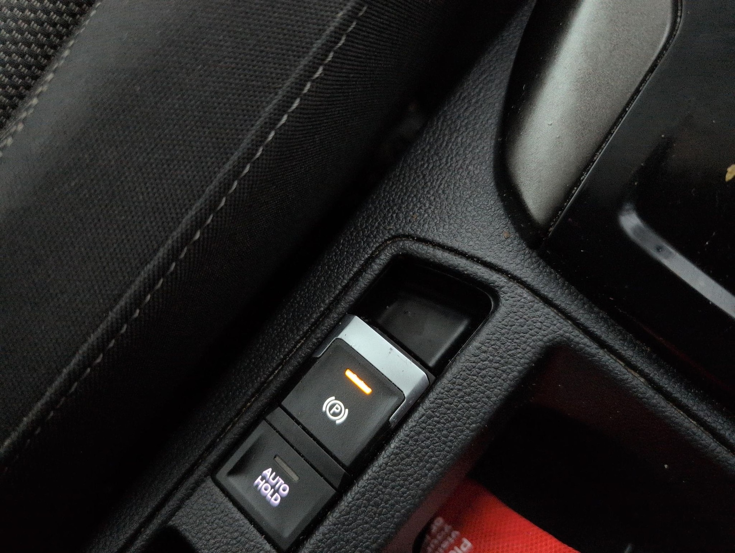 Used Volkswagen T-Roc 2018 for sale - 76475416: Photo 26