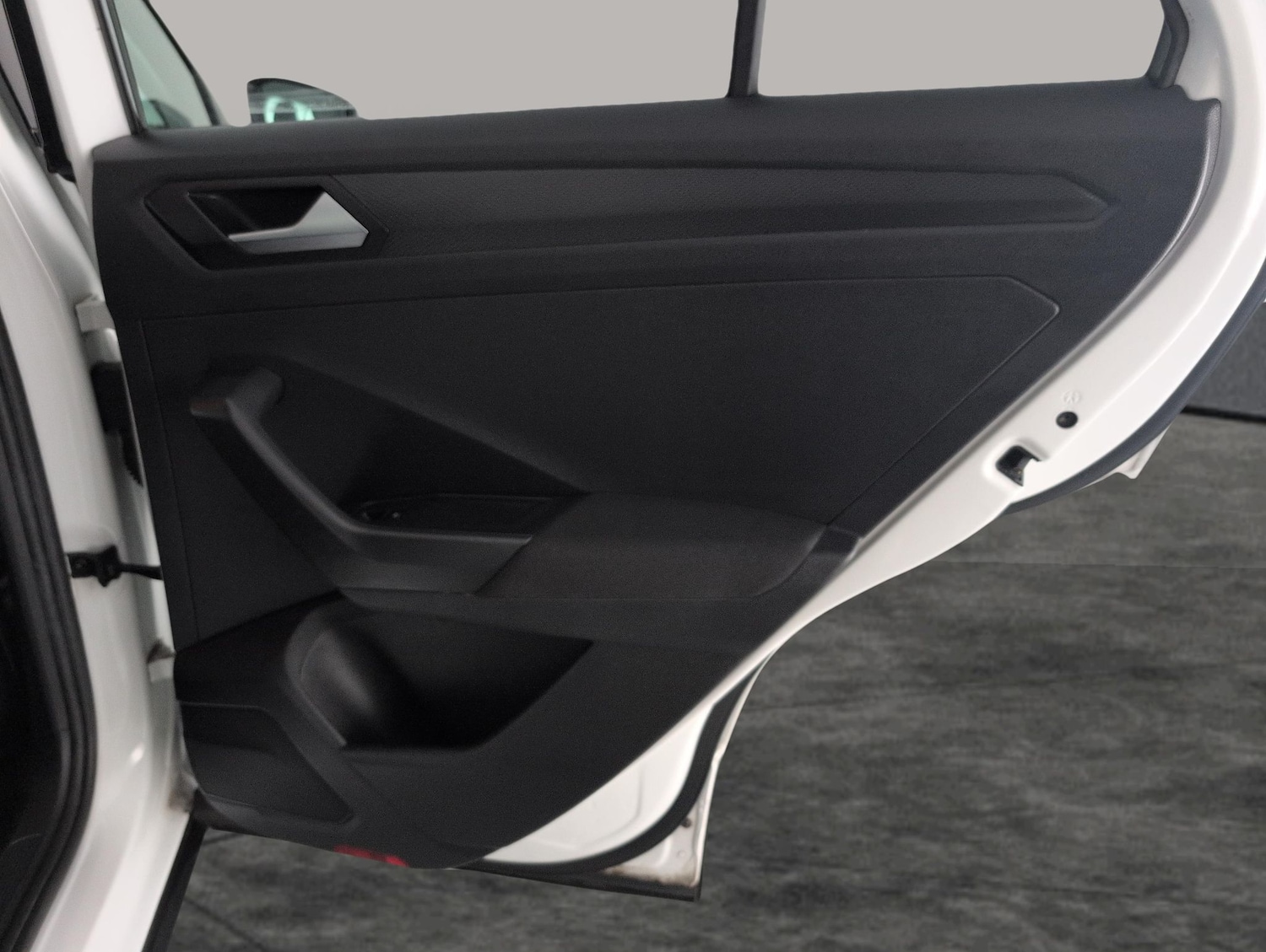 Used Volkswagen T-Roc 2018 for sale - 76475416: Photo 35