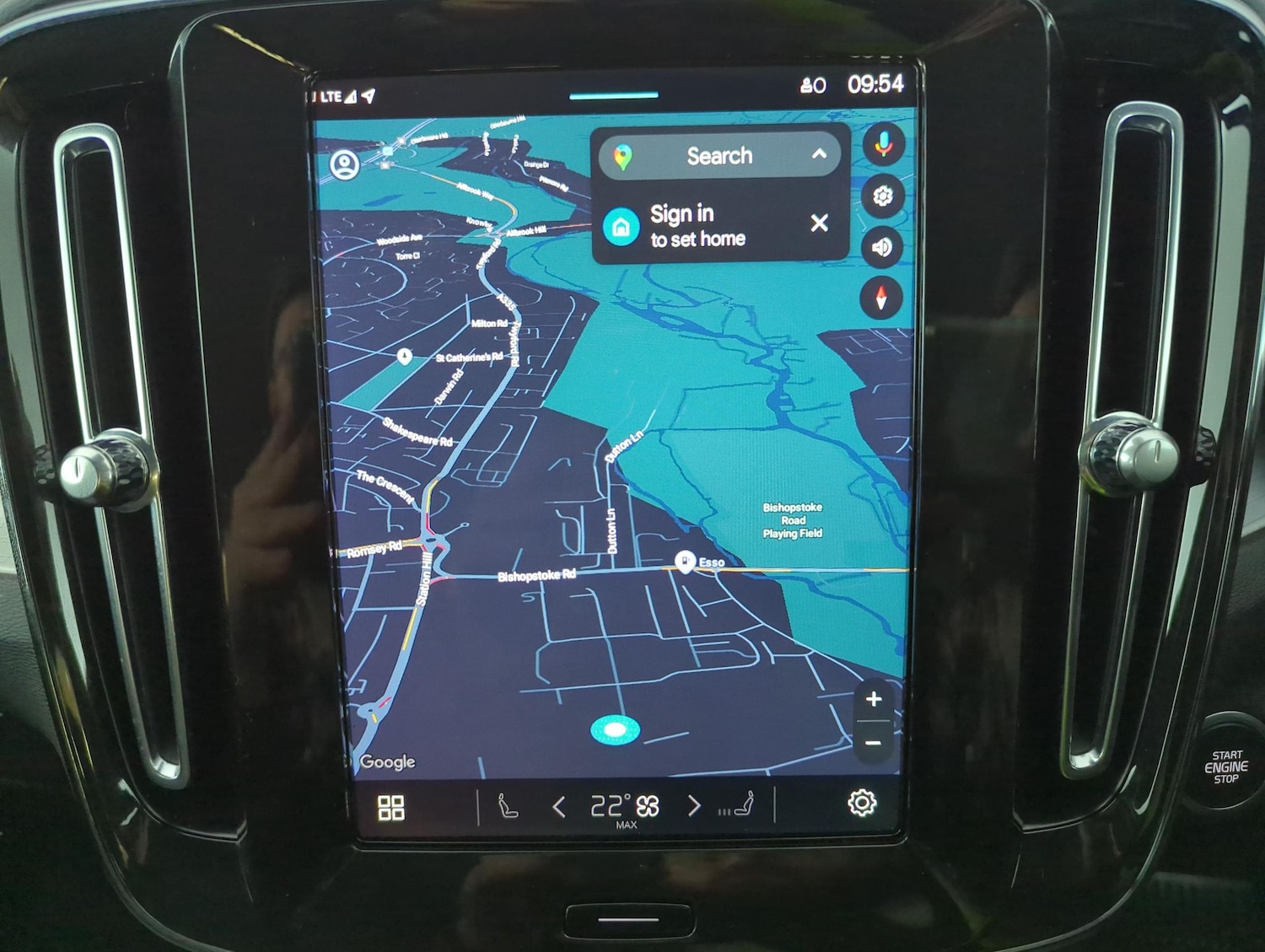 Used Volvo XC40 2024 for sale - 77878076: Photo 6