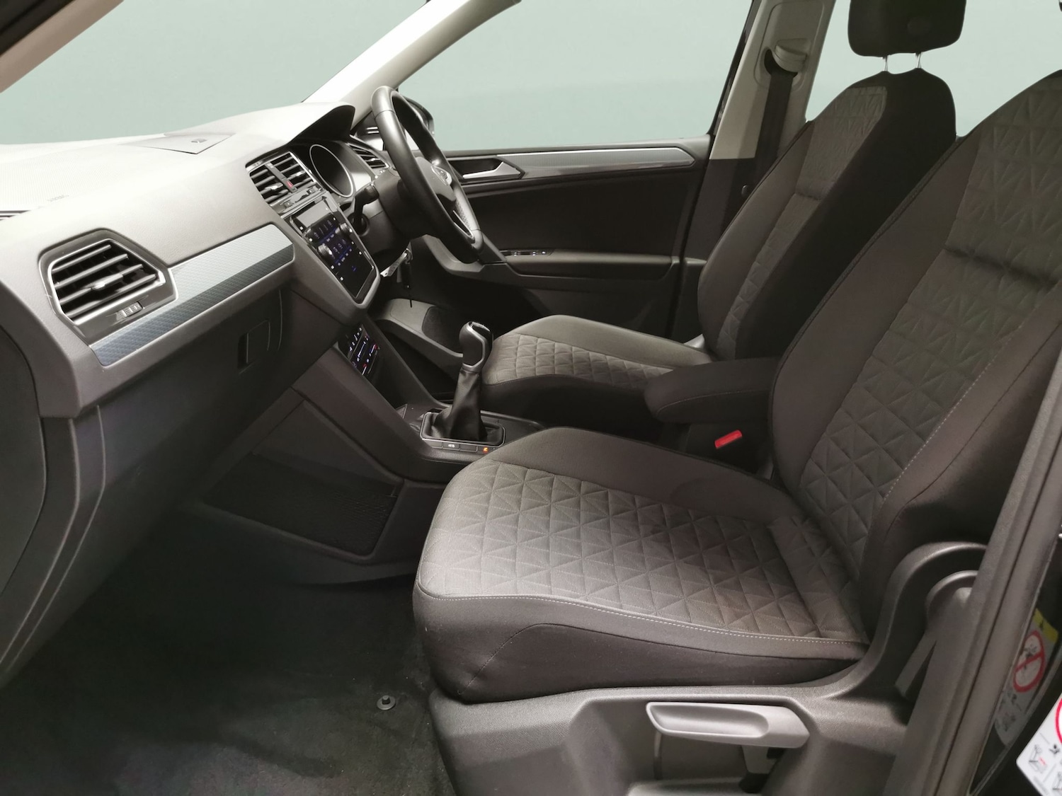 Used Volkswagen Tiguan 2022 for sale - 76353513: Photo 4