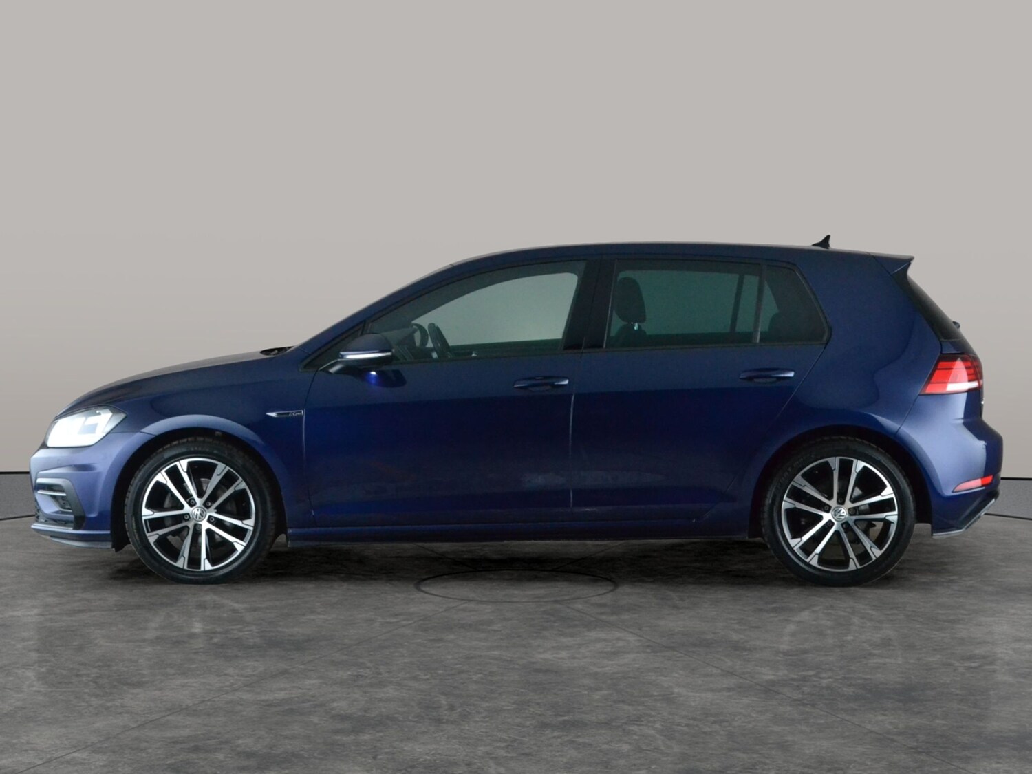 Used Volkswagen Golf 2019 for sale - 78037046: Photo 13