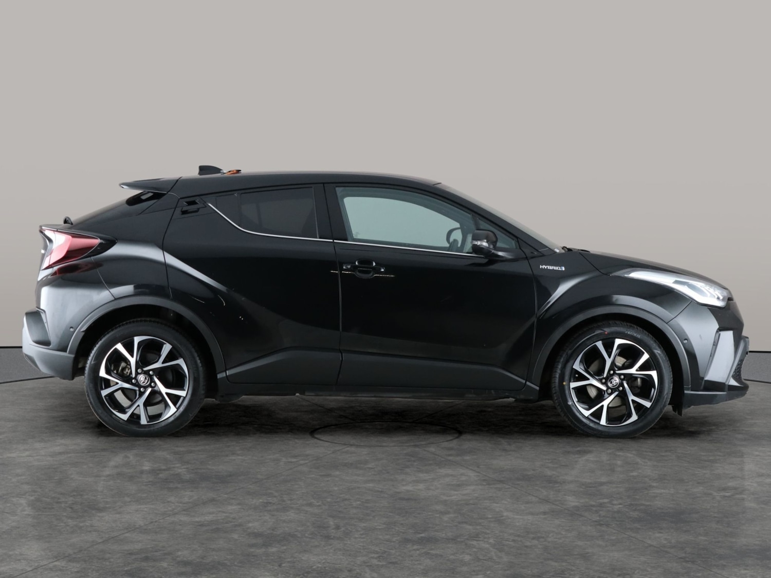 Used Toyota C-HR 2021 for sale - 76545082: Photo 10