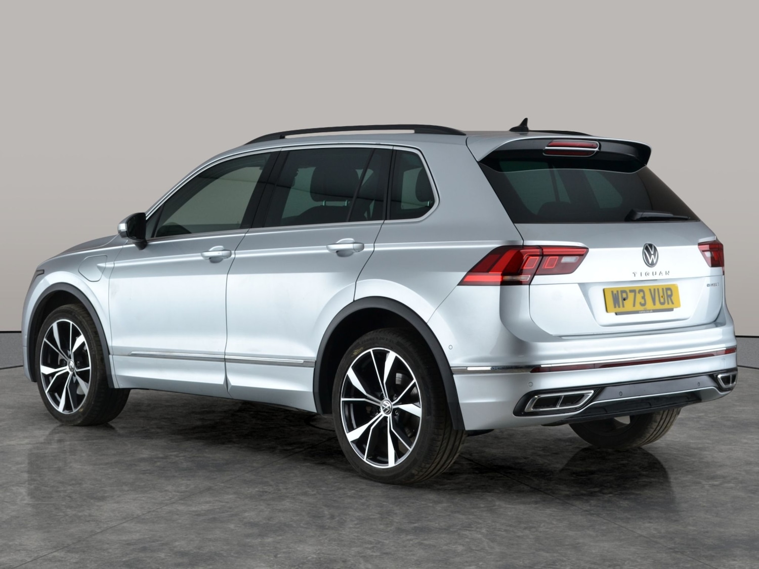 Used Volkswagen Tiguan 2023 for sale - 77316609: Photo 11