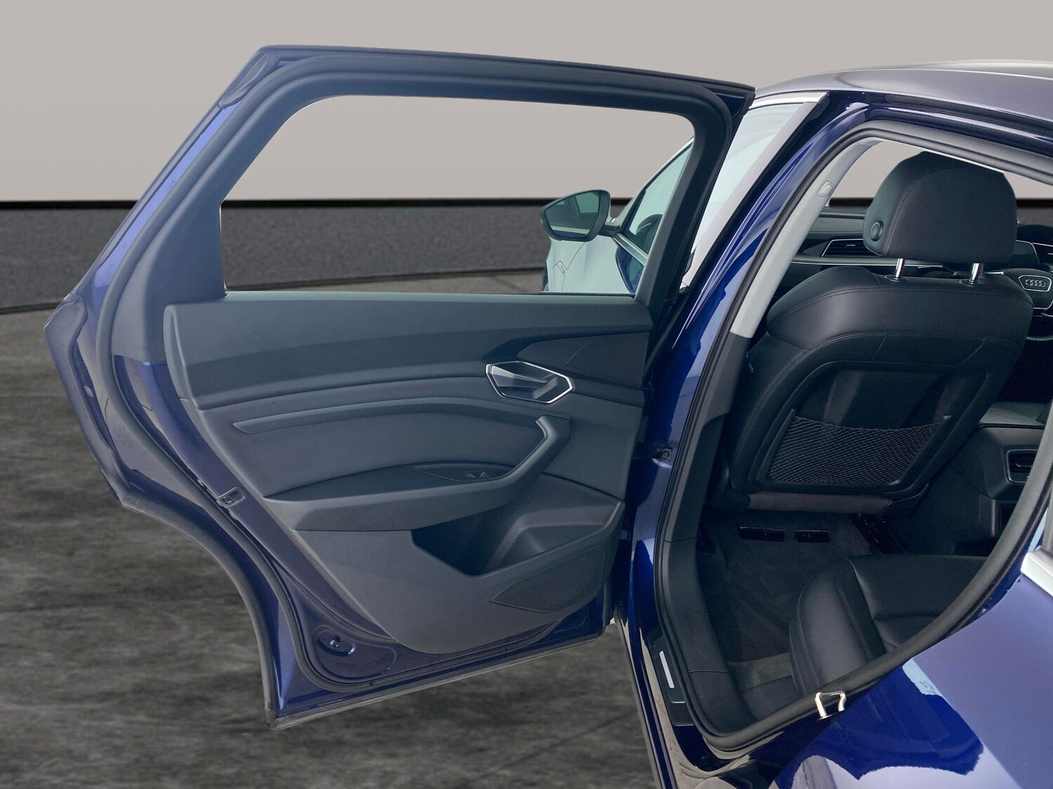 Used Audi e-tron 2022 for sale - 77981269: Photo 26