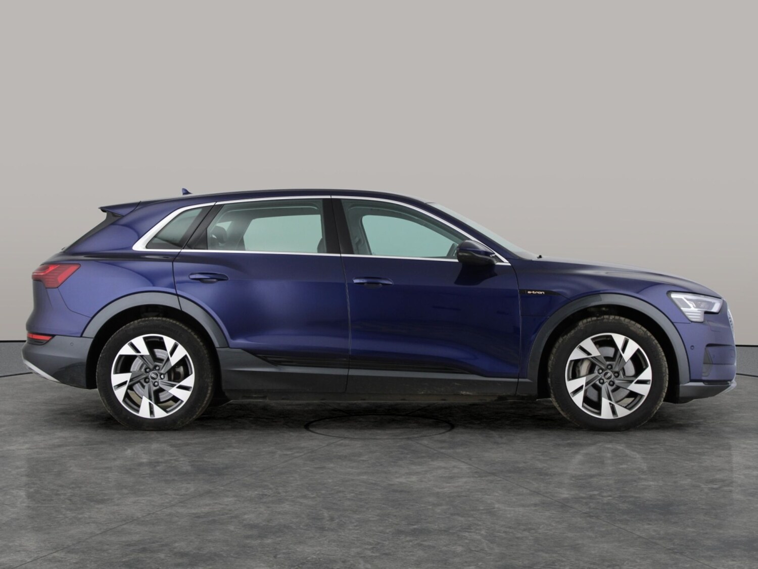 Used Audi e-tron 2022 for sale - 77981269: Photo 9