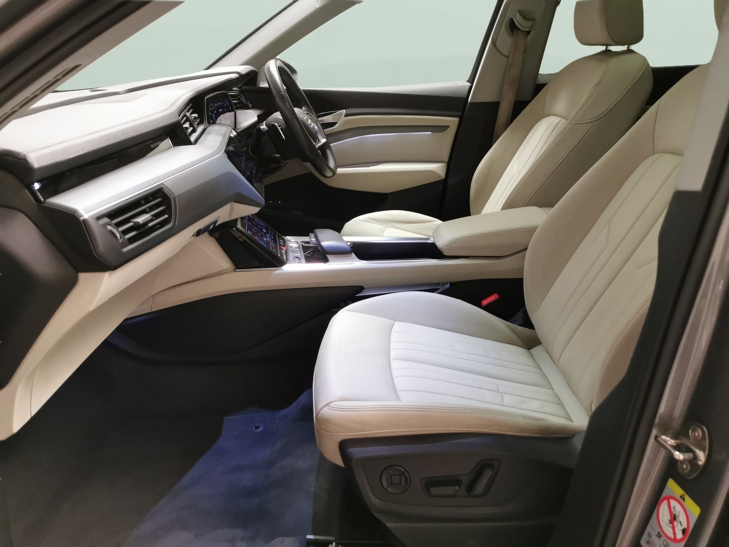 Used Audi e-tron for sale - 78224482: Photo 4