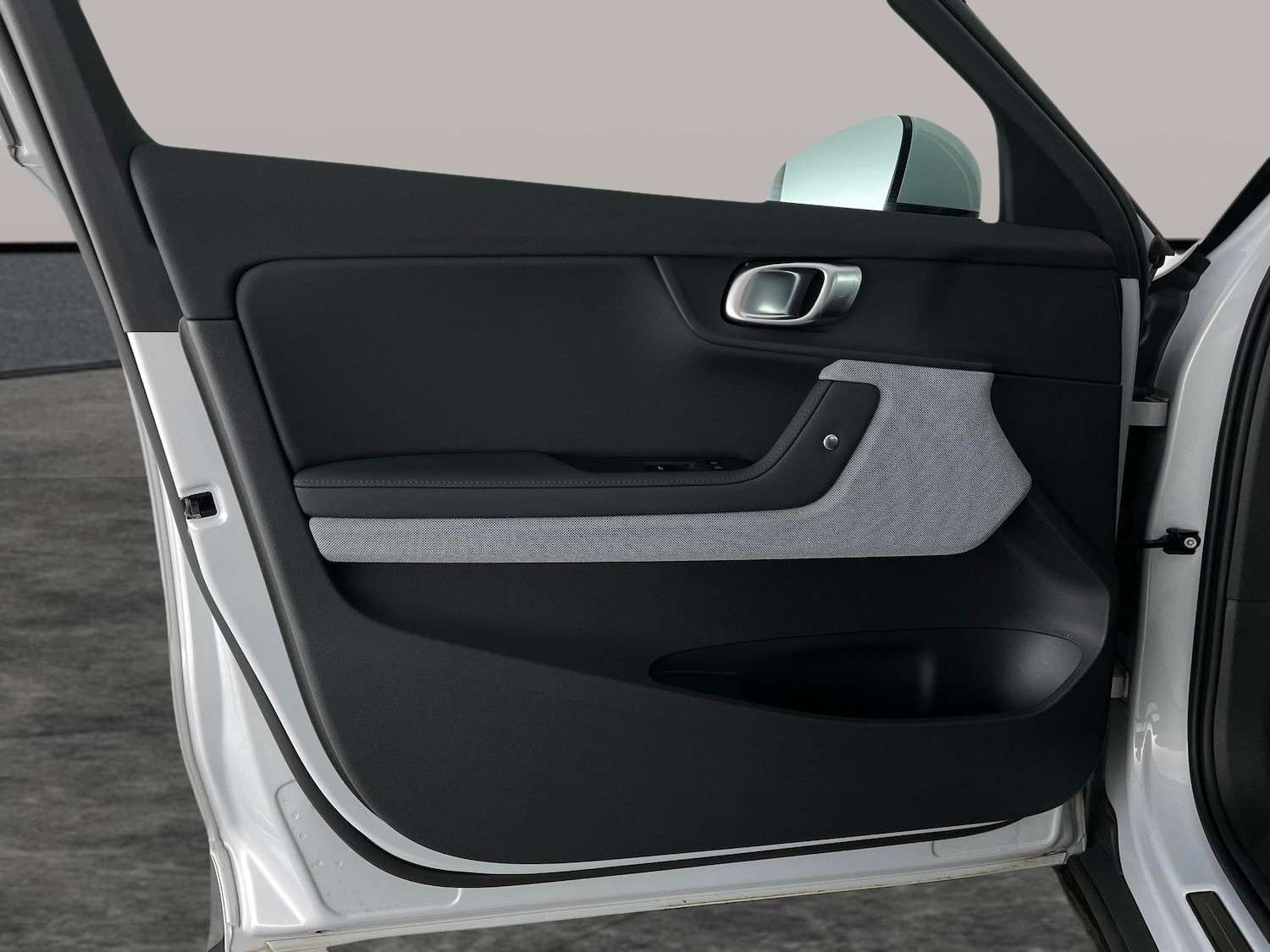 Used Polestar Polestar 2 2023 for sale - 77635665: Photo 32