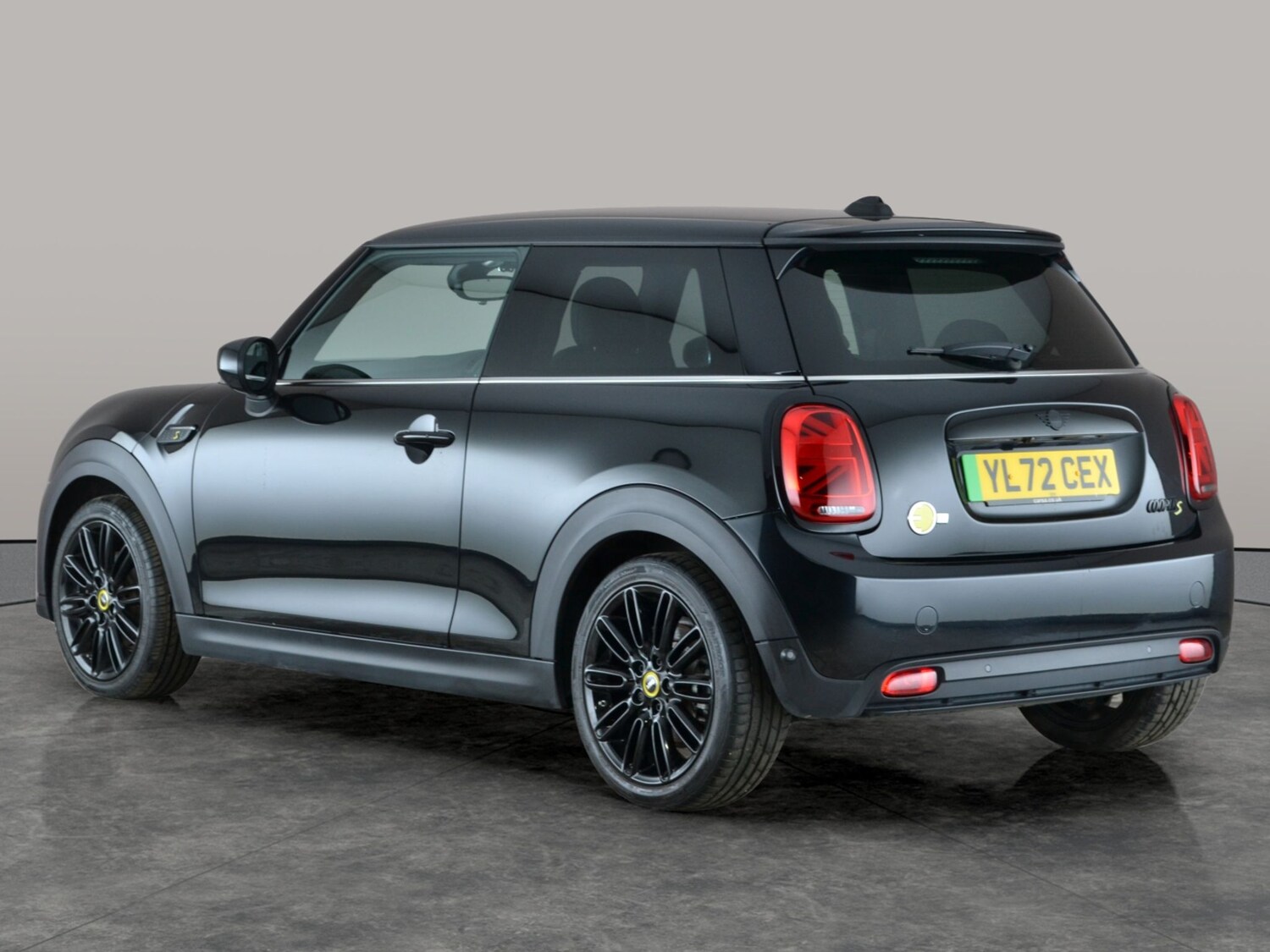 Used MINI Hatch 2023 for sale - 77428536: Photo 12