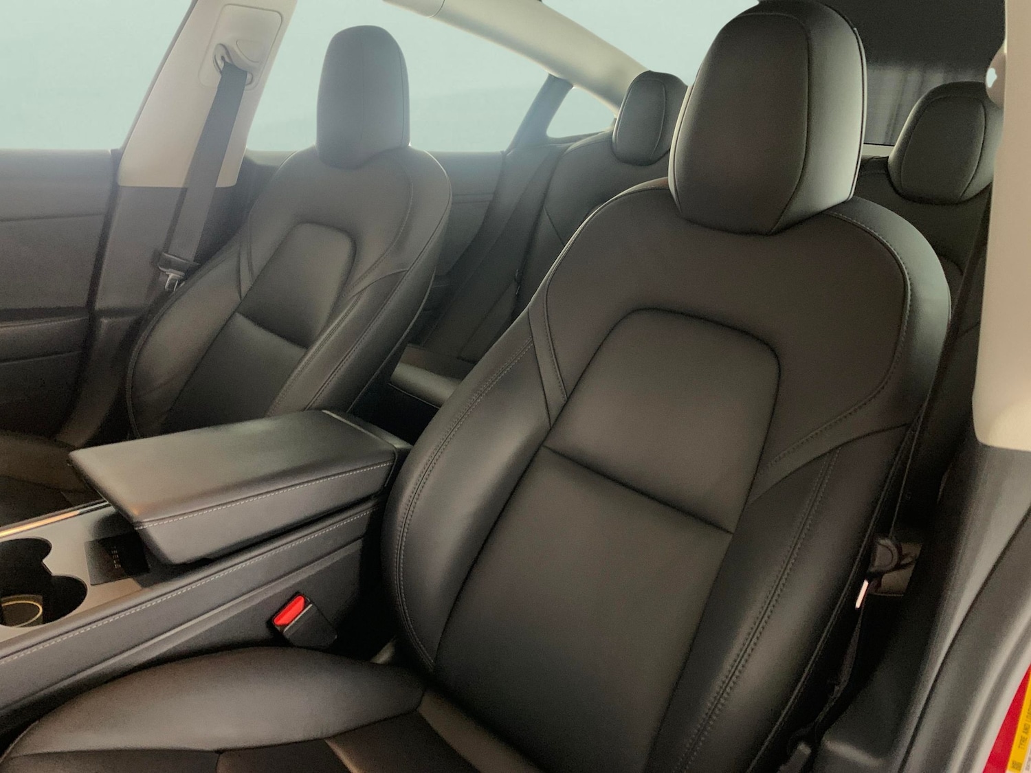 Used Tesla Model 3 2021 for sale - 76182380: Photo 7