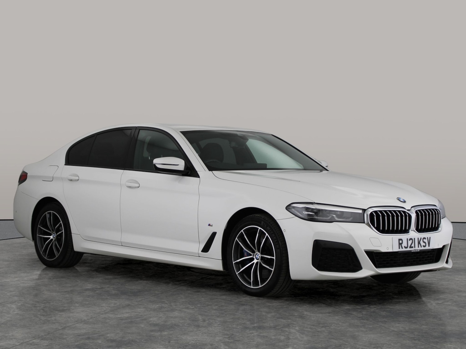 Used BMW 5 Series 2021 for sale - 76445261: Photo 5