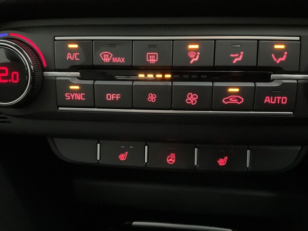 Used Kia XCeed 2022 for sale - 76264271: Photo 27