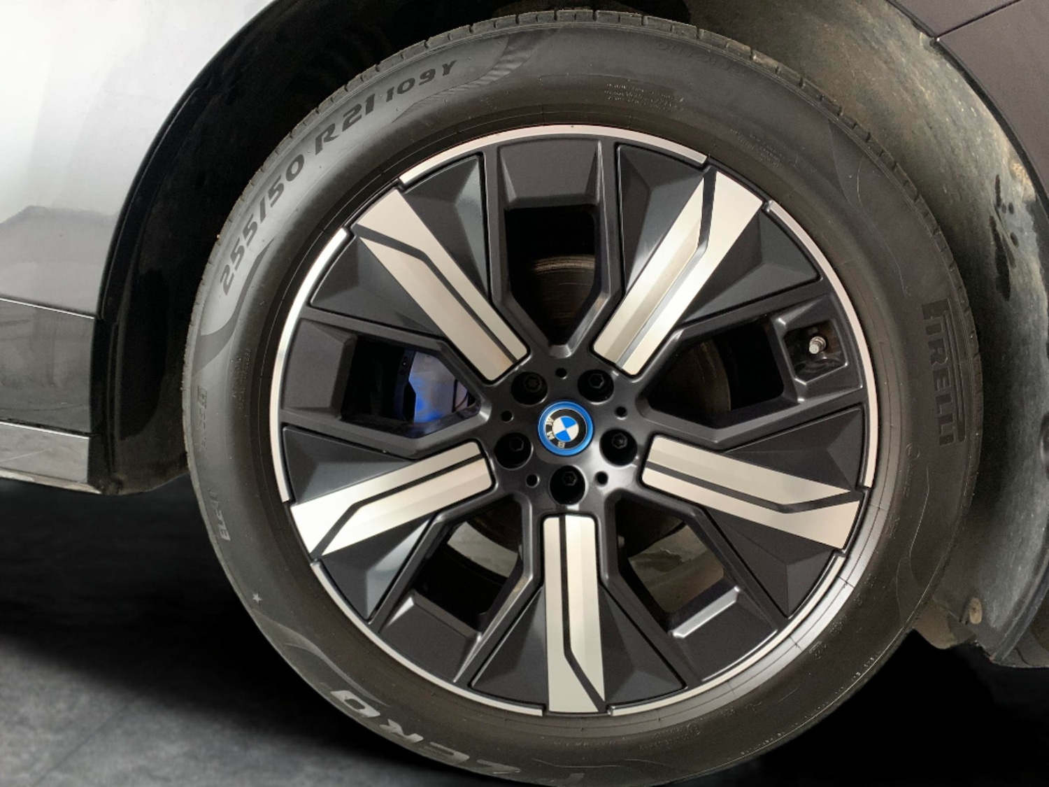 Used BMW iX for sale - 76725383: Photo 30