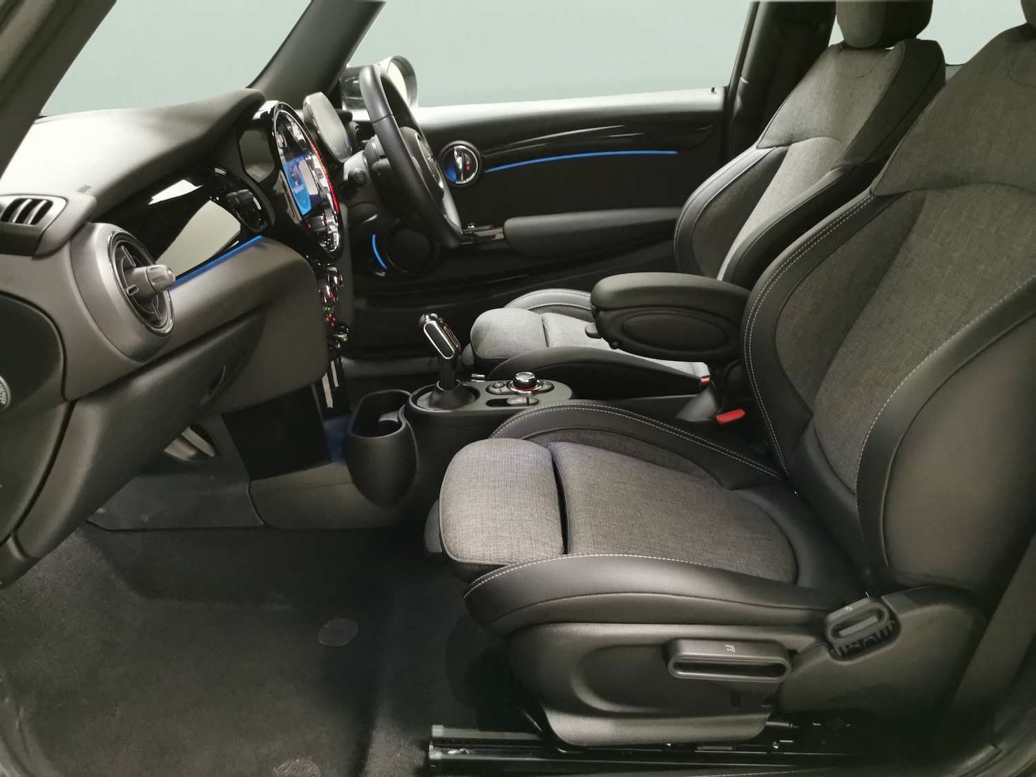 Used MINI Electric Hatch 2021 for sale - 77123037: Photo 4