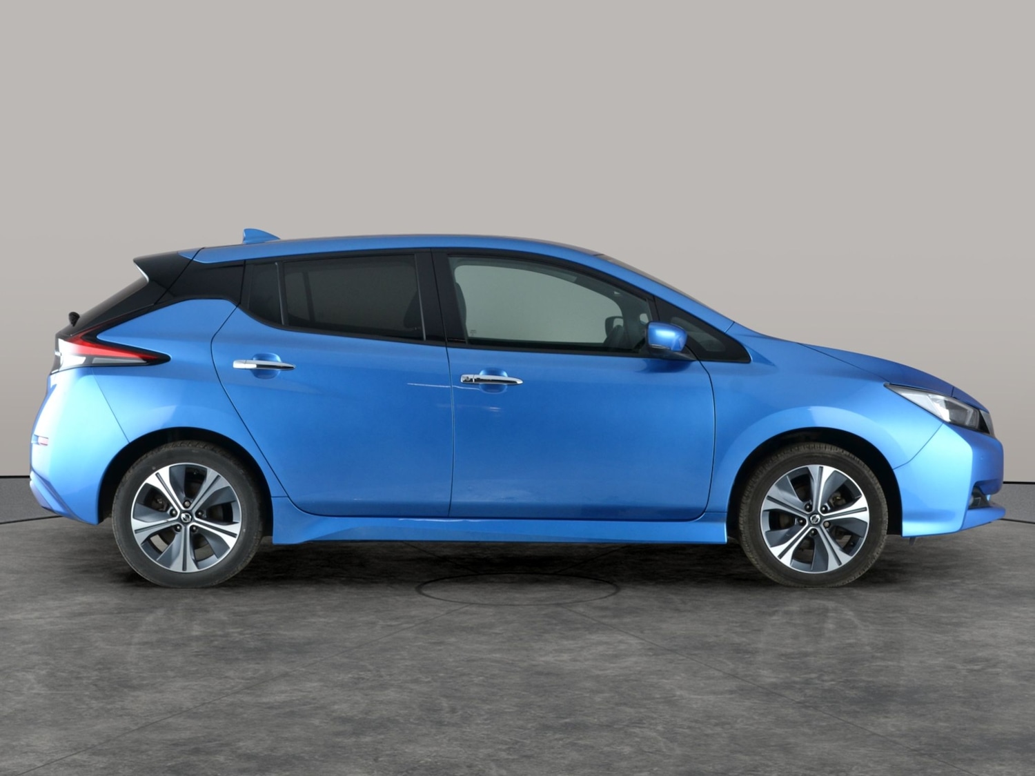 Used Nissan Leaf 2021 for sale - 77151814: Photo 12