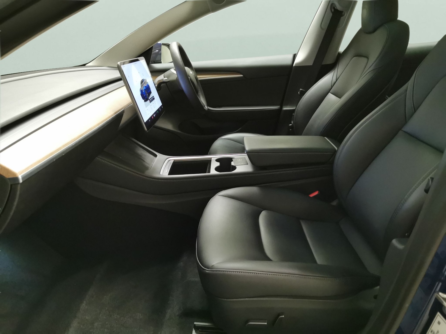 Used Tesla Model 3 2022 for sale - 78028327: Photo 4