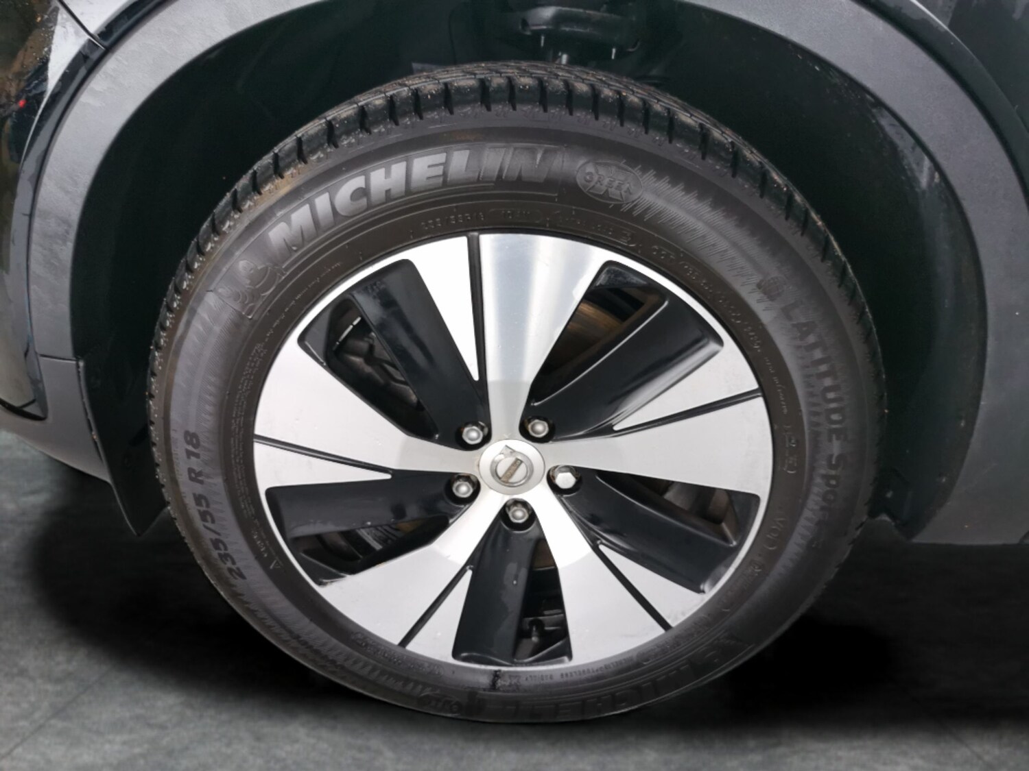 Used Volvo XC40 for sale - 77916938: Photo 21