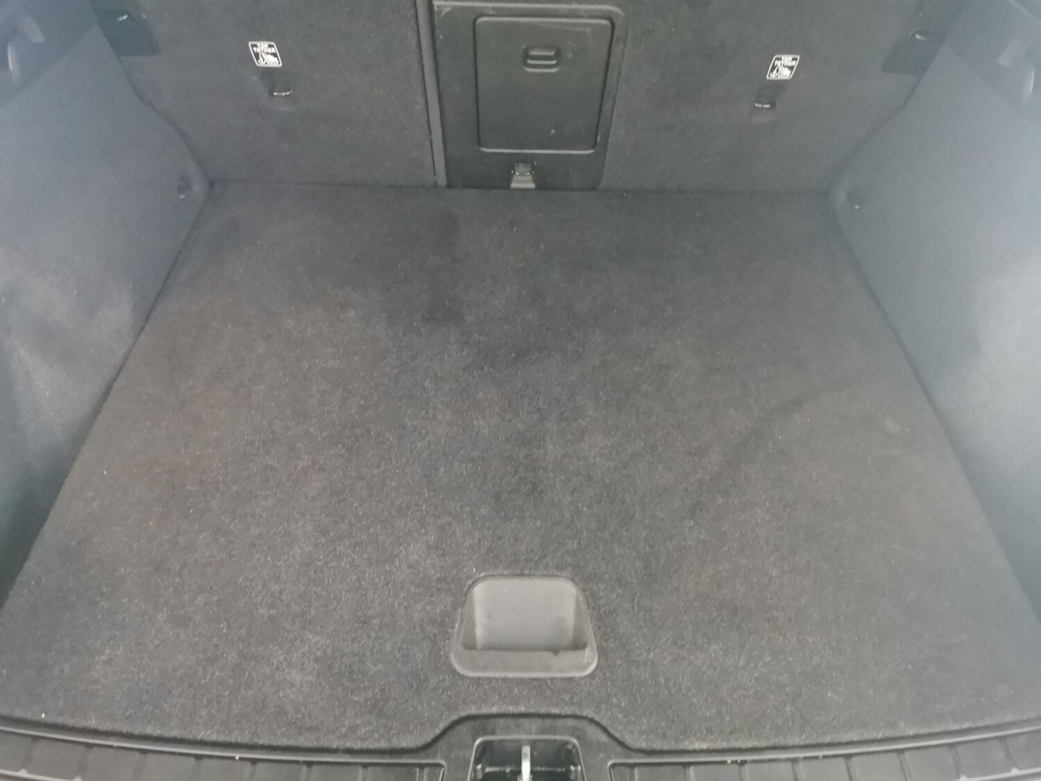 Used Volvo XC40 for sale - 77916938: Photo 31