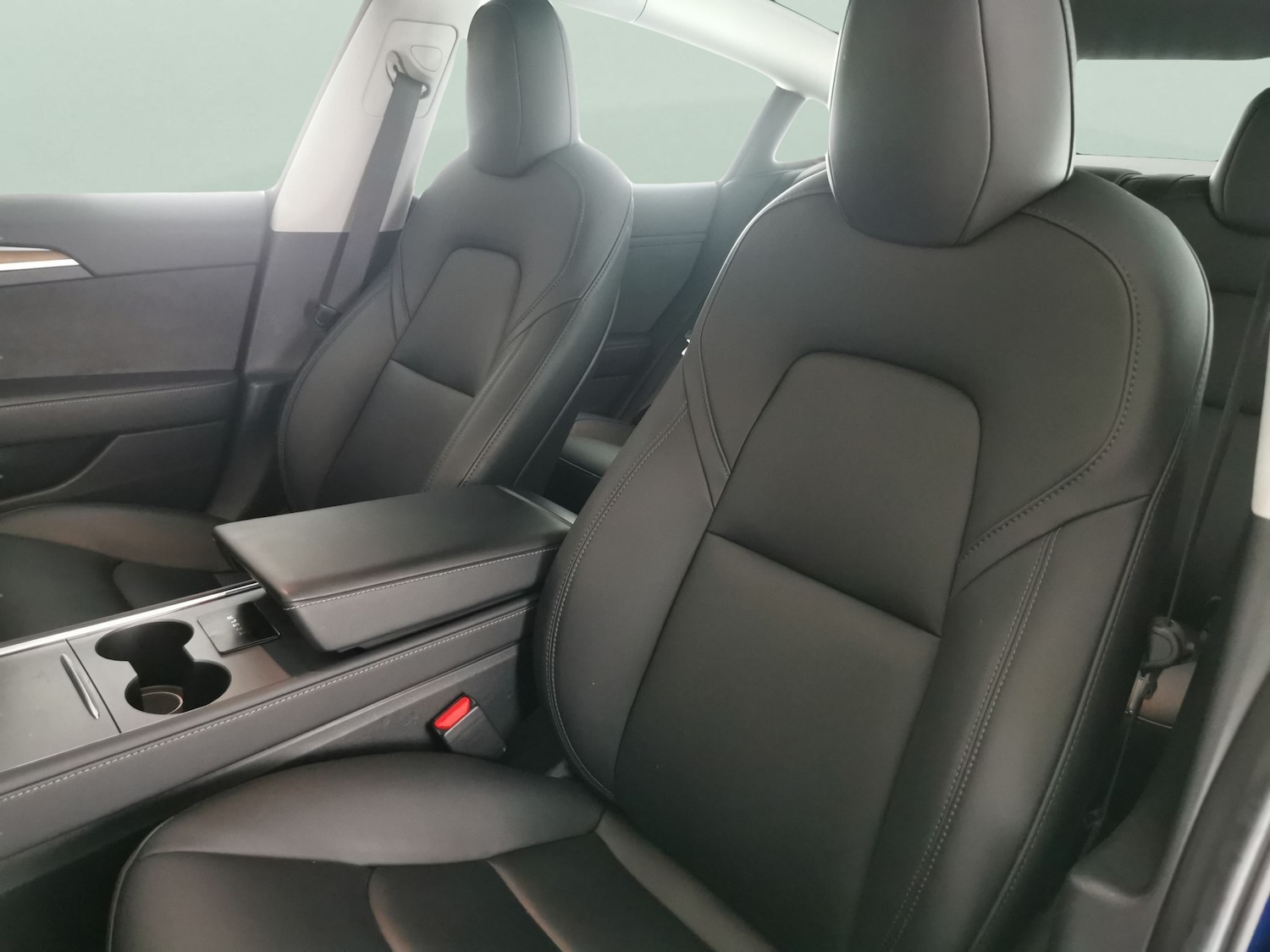 Used Tesla Model 3 2022 for sale - 76566113: Photo 8