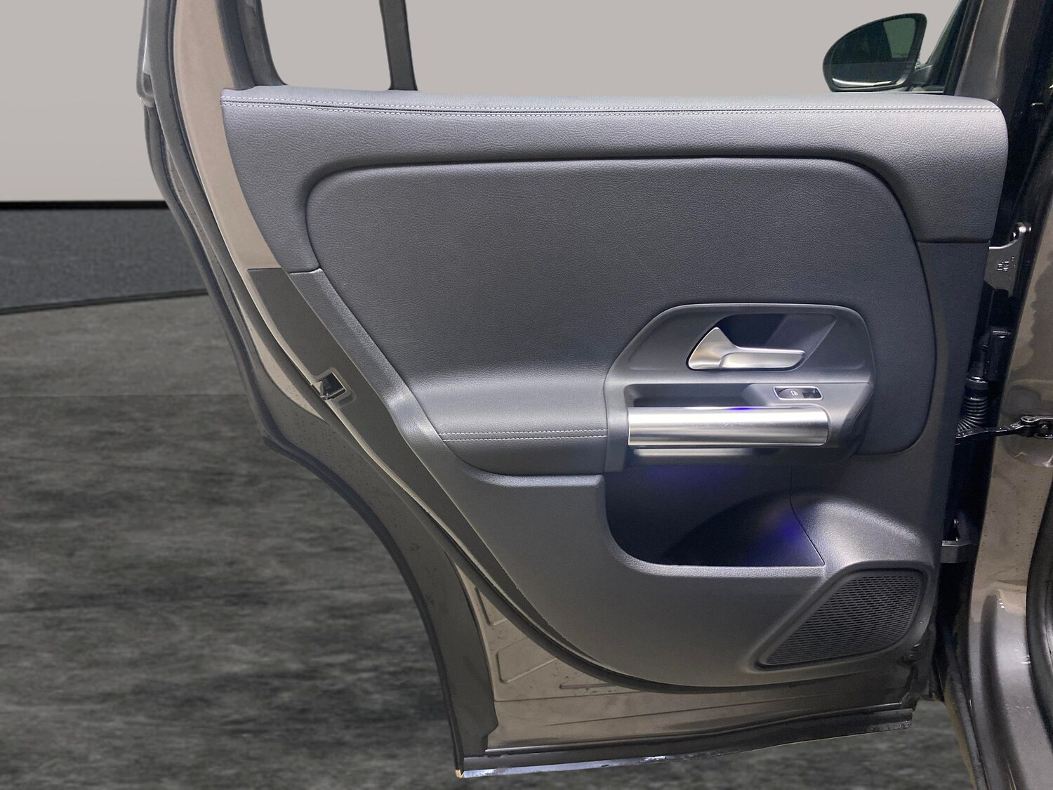 Used Mercedes-Benz EQA 2023 for sale - 78094318: Photo 28