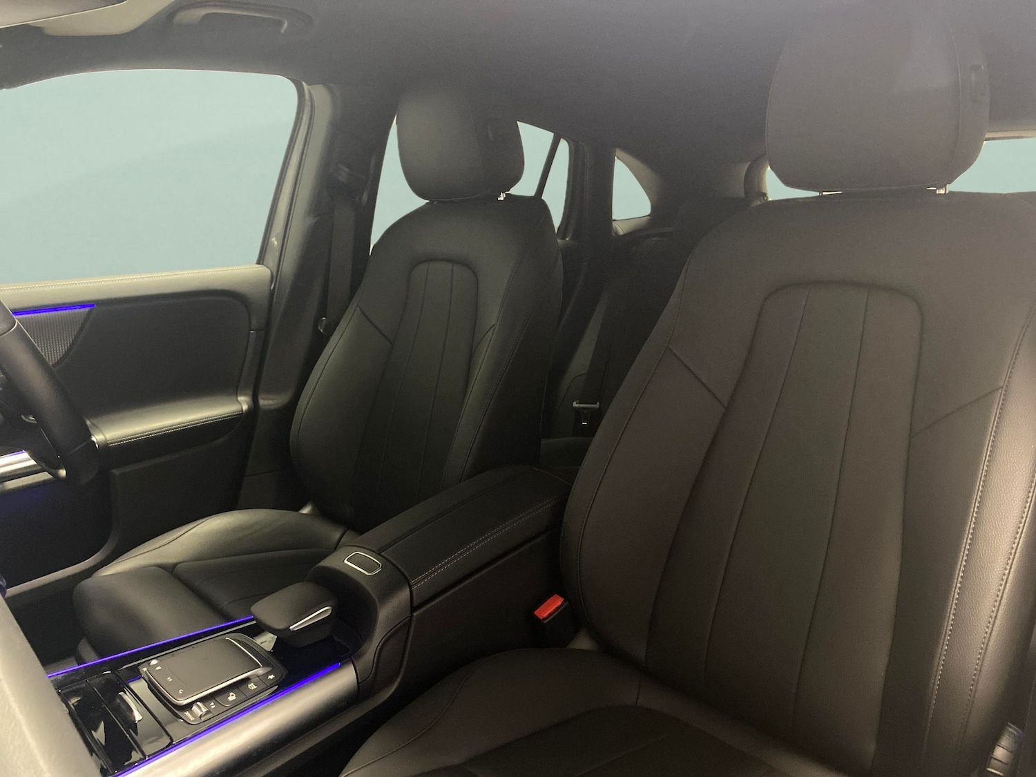 Used Mercedes-Benz EQA 2023 for sale - 78094318: Photo 6