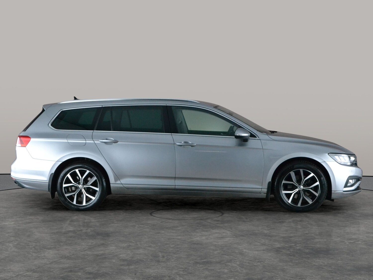 Used Volkswagen Passat 2020 for sale - 77563536: Photo 10